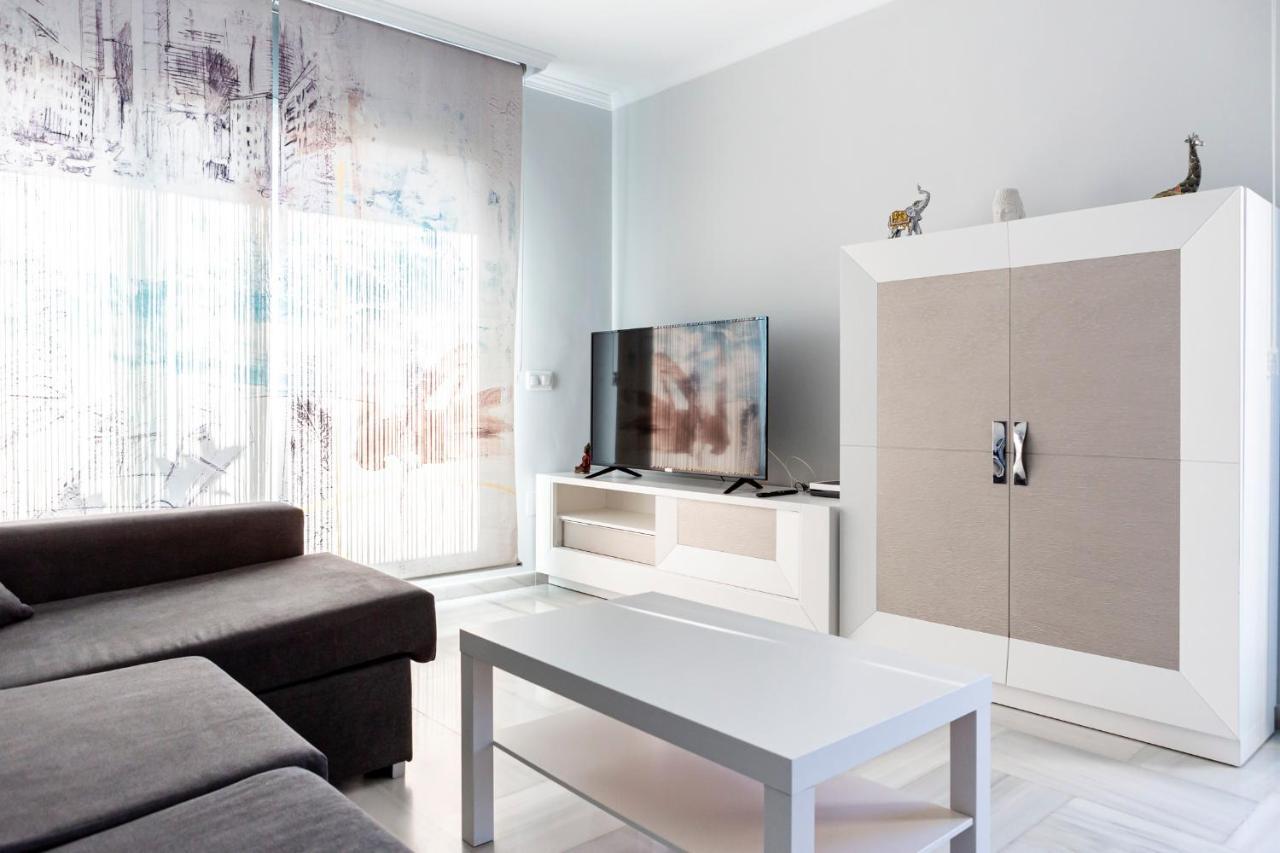 Apartamento Marife 公寓 托雷莫利诺斯